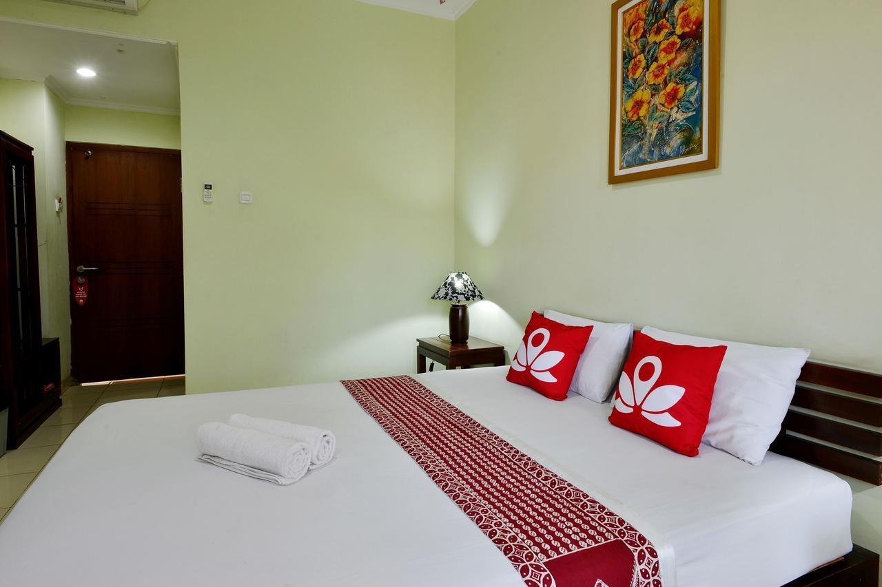 Zen Rooms Pakualaman Yogyakarta Exterior foto